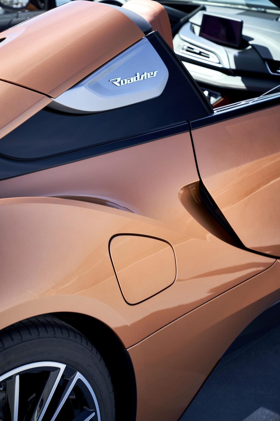 Детали экстерьера BMW i8 Roadster (I15) 2018 года  (WW) (фото 70 из 198)